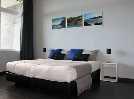 Hostal De Juventude De - Acores Lagoa (Azores)